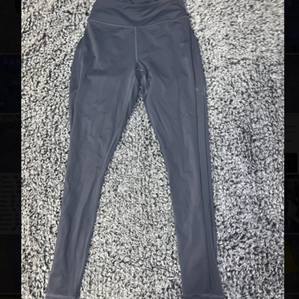 Gray VS sport leggings